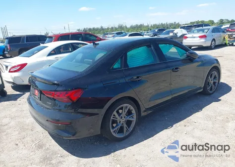 2024 Audi A3 Premium Plus 40 Tfsi Quattro S Tronic z USA, uszkodzony, nr VIN WAUHUDGYXRA047969